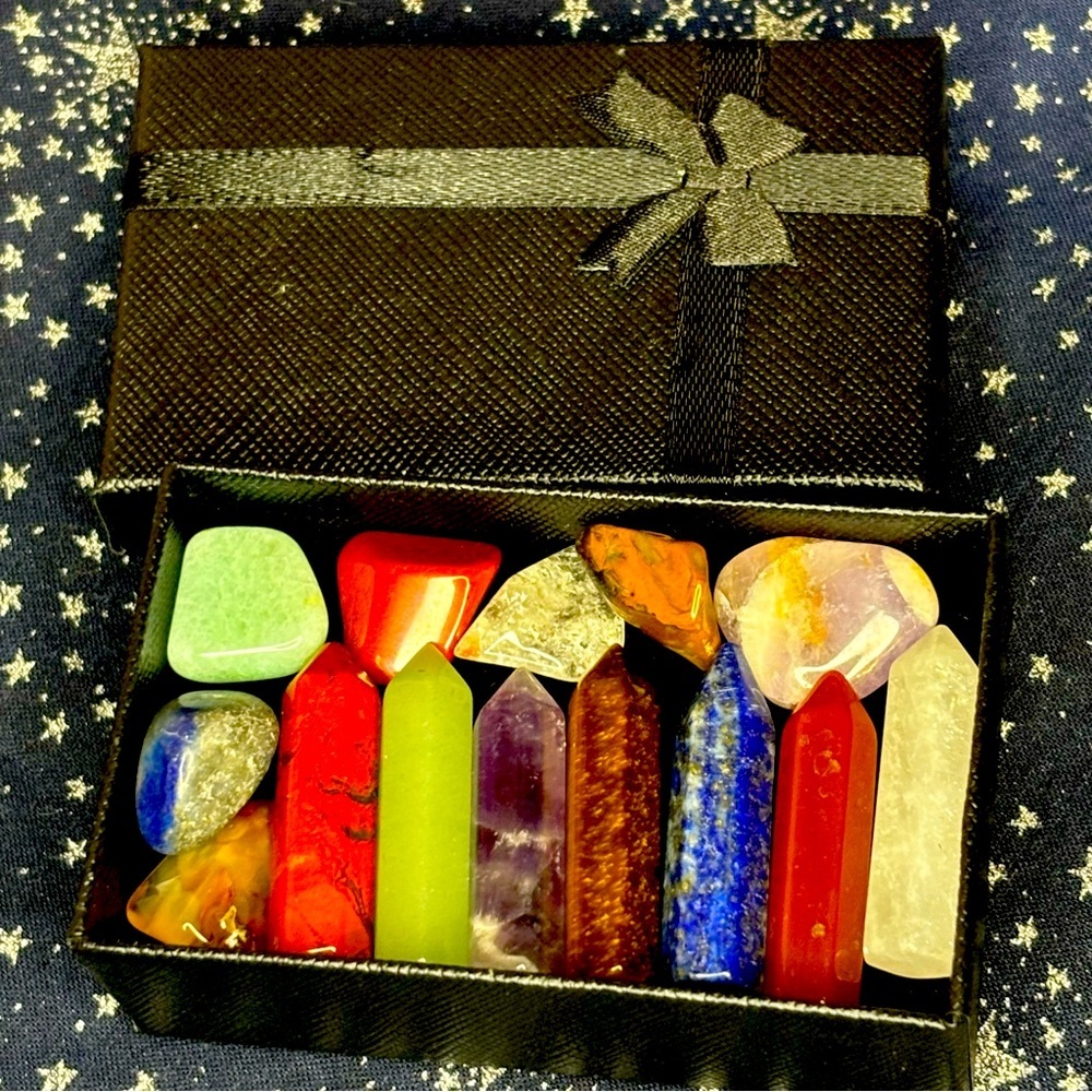 14 Piece Beginner Chakra Healing CrystalsBox Gift Set Natural Gemstone spiritual